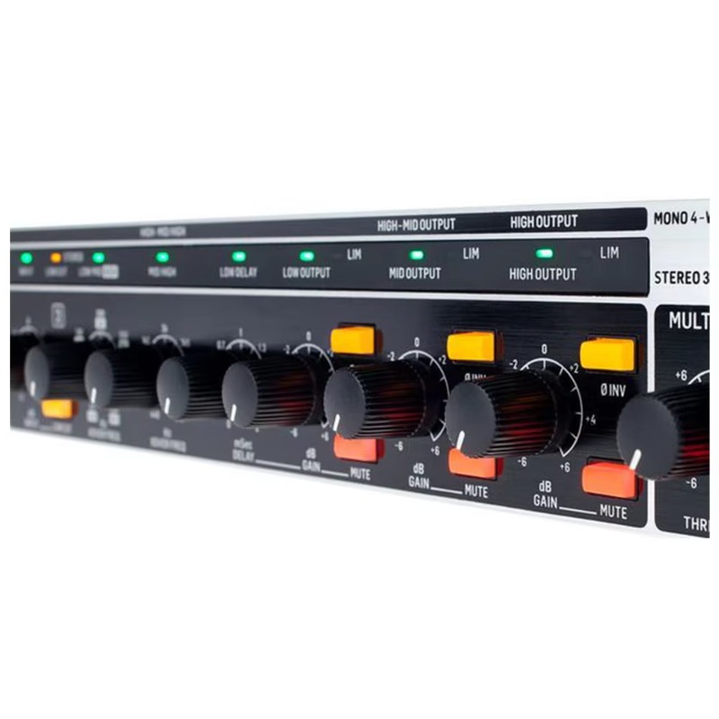 Active Crossover Behringer CX3 - Audio Music Separate review and price